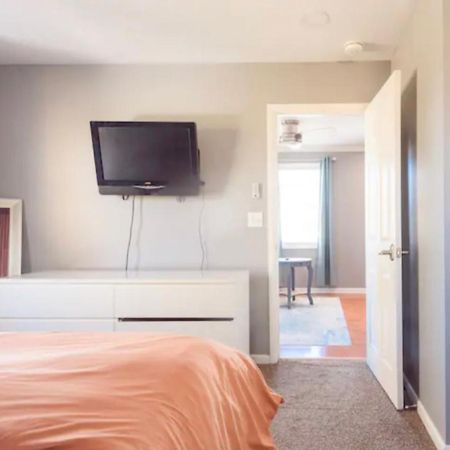Chic Luxe Amenities W/Garage & Electric Charging* Hotel เบอร์มิงแฮม ภายนอก รูปภาพ