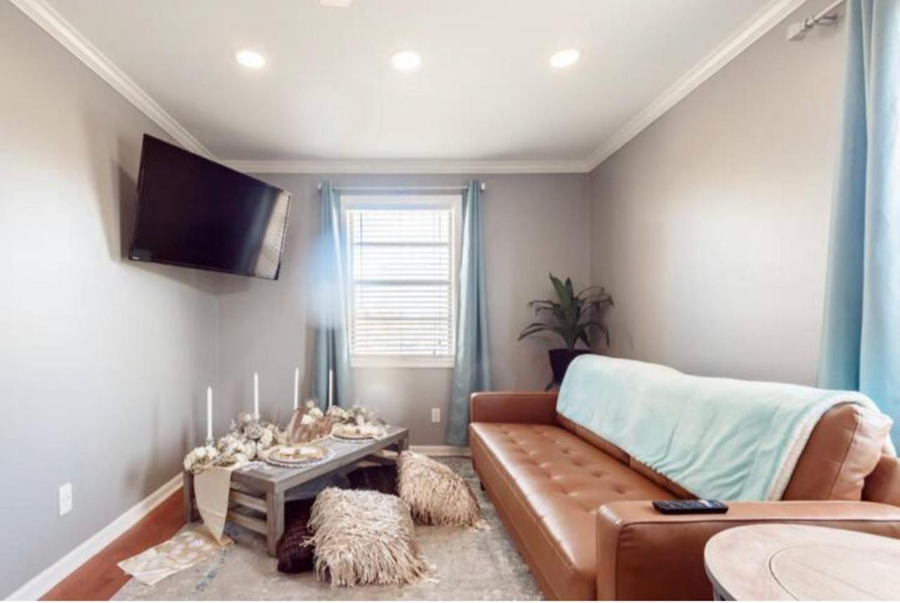 Chic Luxe Amenities W/Garage & Electric Charging* Hotel เบอร์มิงแฮม ภายนอก รูปภาพ