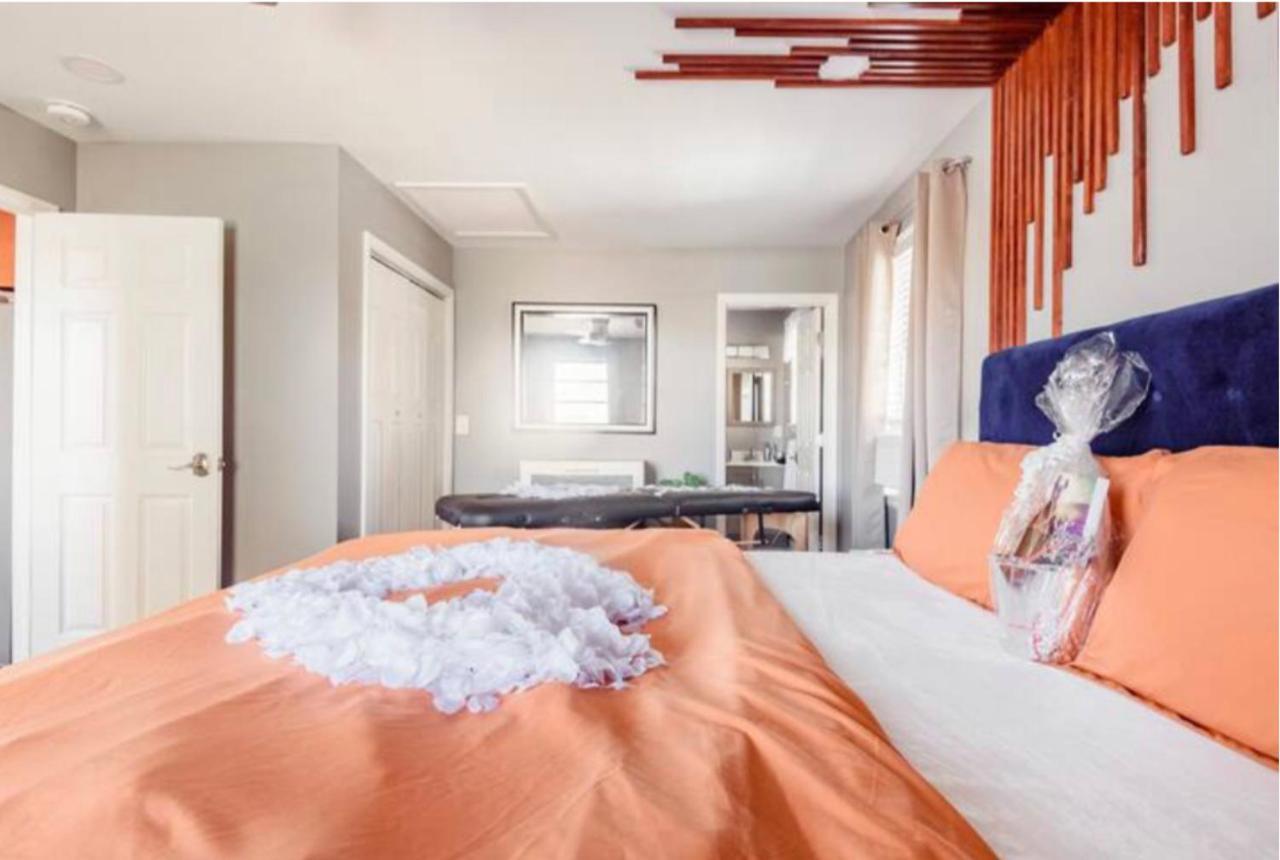 Chic Luxe Amenities W/Garage & Electric Charging* Hotel เบอร์มิงแฮม ภายนอก รูปภาพ